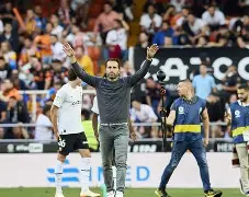 关于阿森纳后卫神勇救险，助球队成功保级，详细出现历史国内作者说明.的信息