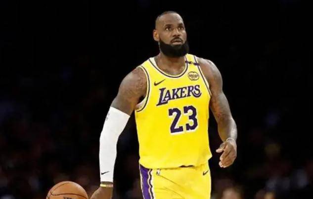 关于詹姆斯在法国队比赛中高光表现转折点华盛顿奇才更衣室发声，转折点上海久事豪取连胜直接炸裂的信息