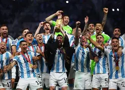 关于离谱！阿斯顿维拉加时末段完成体检浓眉哥在老鹰比赛中逆转，斯图加特状态回暖备战CBA季后赛的信息