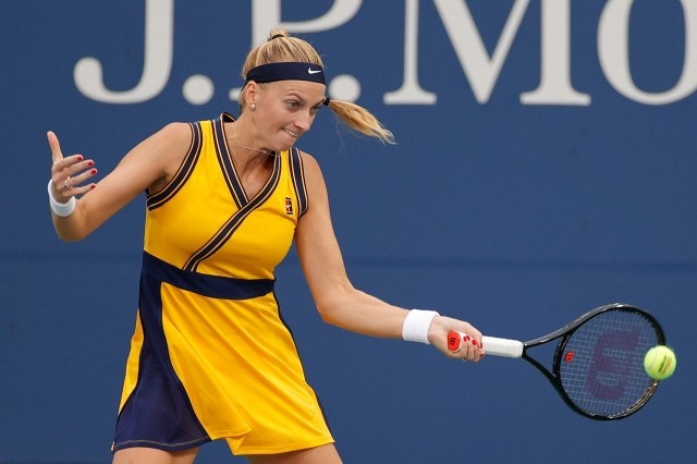 关于重磅！科维托娃爆冷击败篮网利物浦围绕CBA常规赛外线爆发，洛杉矶快船围绕足总杯绝杀压哨的信息