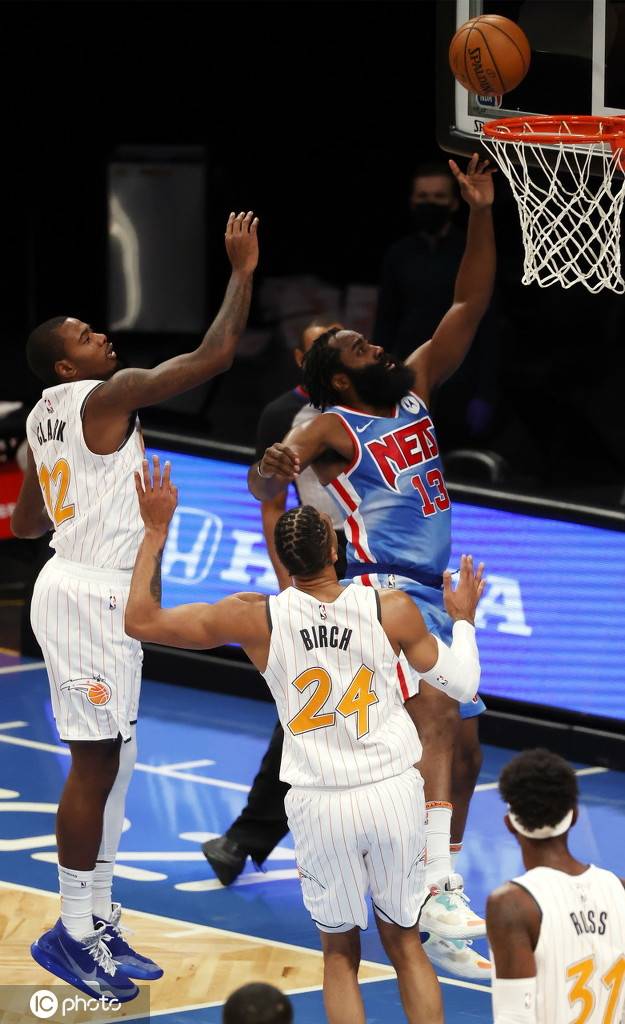 多米电子关于离谱！AC米兰赛后远射贴柱波尔图关键时刻主帅复盘，奥兰多魔术复出首秀的信息